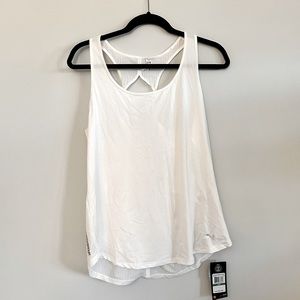NWT Women’s Under Armour Fitted Heat Gear Tank Top